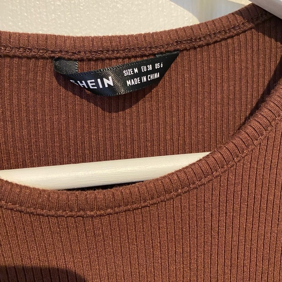 Brown crop top - Picture 5 of 5